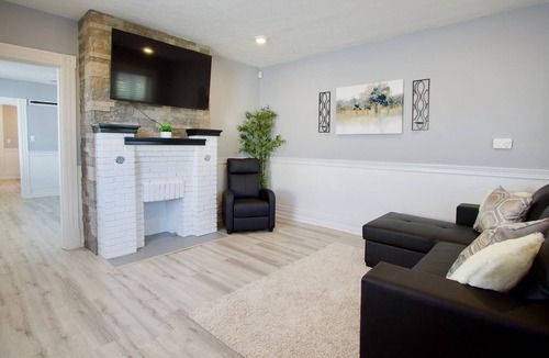 Latonia House | Cincinnati Shotgun Style Home