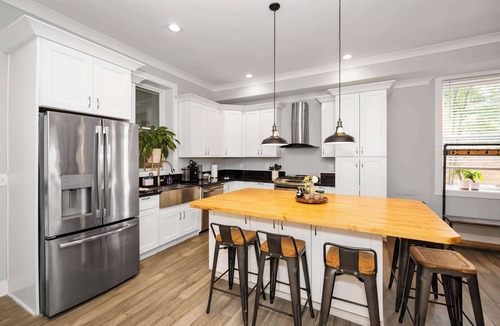 Mount Auburn House | Cincy Comfort Retreat