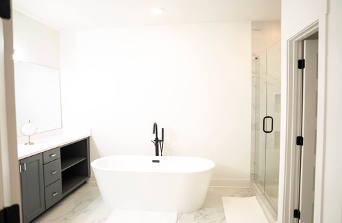 Atlantic Station Area House | City Escape : ATLANTIC STATION
