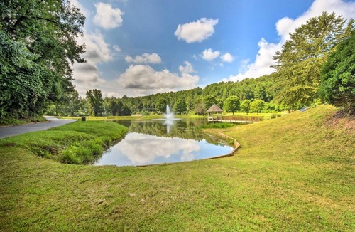 Clayton House | Clayton Resort Getaway w/Pool Access, Pickleball!