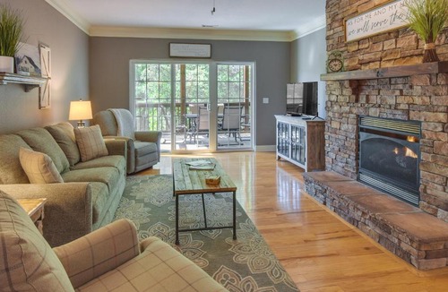 Clayton House | Clayton Resort Getaway w/Pool Access, Pickleball!