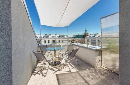 Gdansk City Center Apartment | Close