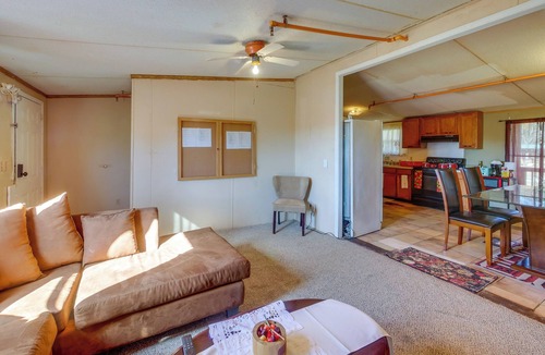 Fort Valley Apartment | Close to Festivals & Rodeos! Fort Valley Apt