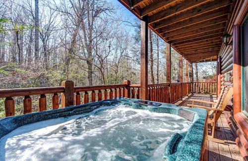 Hemlock Hills Cabin | Cloud Dancer by Jackson Mountain Rentals