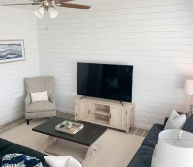 Sawgrass Pointe House | Coastal Condos on the Marsh 6B
