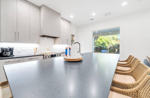 Scenic Gulf Drive House | Coastal Cove*Splash Pool*Walk to Beach