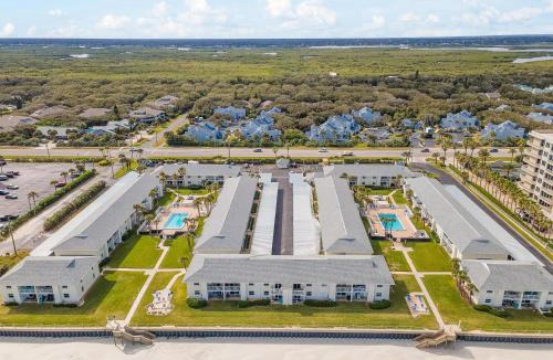 New Smyrna Beach House | Colony Beach Club 109