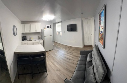 Ocoee Apartment | Come and enjoy our cozy studio in Orlando .With easy access to all the parks