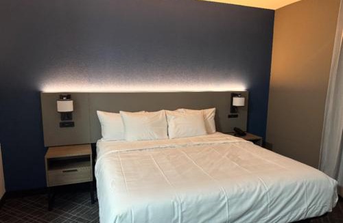 Southwind Hotel | Comfort Inn and Suites Germantown