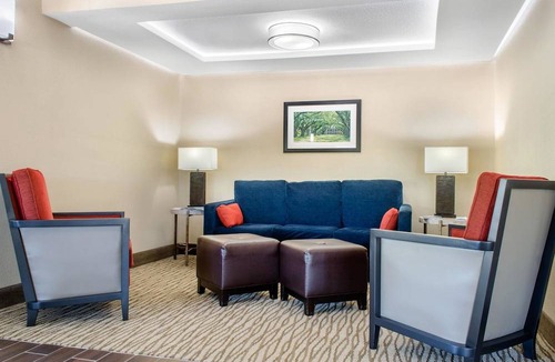 Covington Hotel | Comfort Inn & Suites Covington - Mandeville