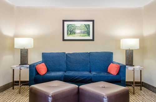 Covington Hotel | Comfort Inn & Suites Covington - Mandeville