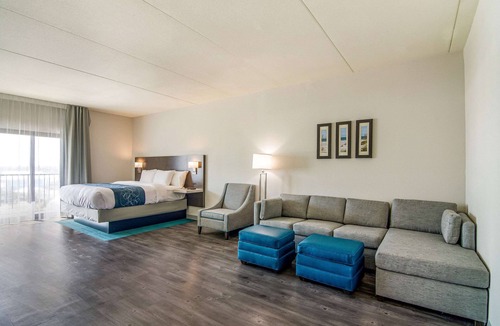 Gulf Shores Hotel | Comfort Inn & Suites Gulf Shores East Beach near Gulf State Park