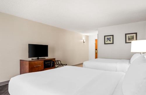 Walterboro Hotel | Comfort Inn & Suites Walterboro I-95