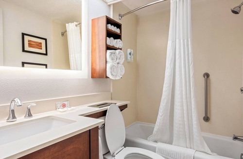 Walterboro Hotel | Comfort Inn & Suites Walterboro I-95