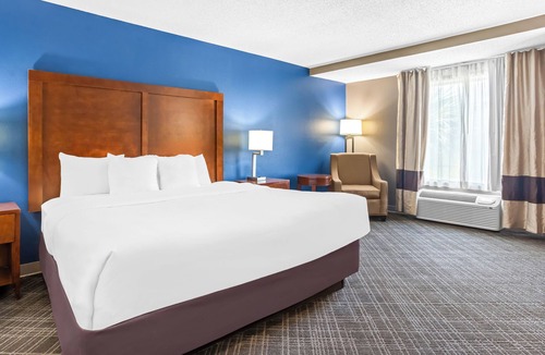 Walterboro Hotel | Comfort Inn & Suites Walterboro I-95
