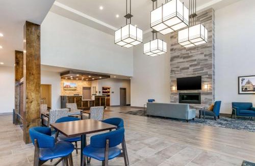 Tupelo Hotel | Comfort Suites North Tupelo