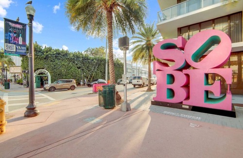 Flamingo/Lummus Condo | Comfy 1 B/R, Near Ocean Dr & Beach - South Beach