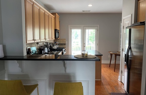 Atlantic Station Area House | Comfy and Modern 3-bedroom townhome in heart of Atlanta