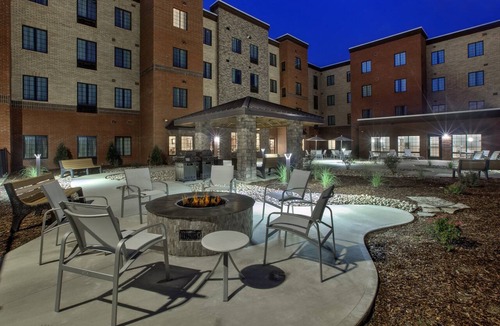 Benton Harbor Apartment | Compact Studio w/Full Kitchen & Free Breakfast