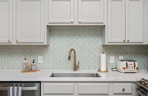 Seagrove Beach Condo | Completely Renovated Condo- Top Floor w/Elevator. 8 Min walk to the Beach!