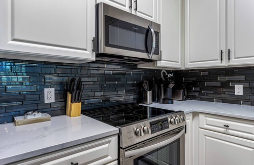 Gulf Shores Condo | Condo Overlooking Fairway #1 at Peninsula Links B203!
