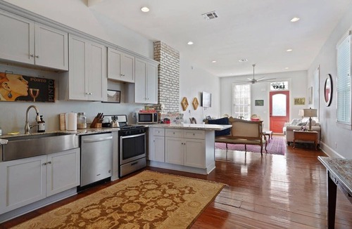 Saint Roch House | Cool Voodoo Art Pad- 4br near the Marigny!