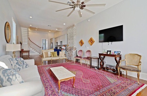 Saint Roch House | Cool Voodoo Art Pad- 4br near the Marigny!