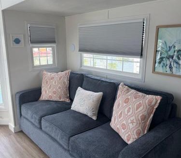 Key Largo House | Coral Dolphin Cottage Waterfront