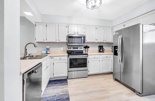 Scenic Gulf Drive Condo | Costa Vista #20 near beach sleeps 8