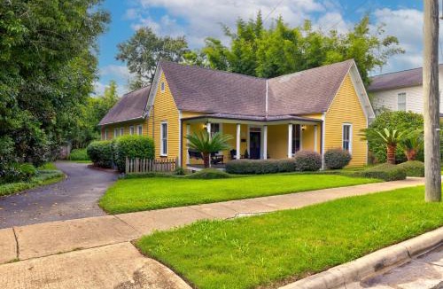Thomasville House | Cottage 229 - Downtown Thomasville