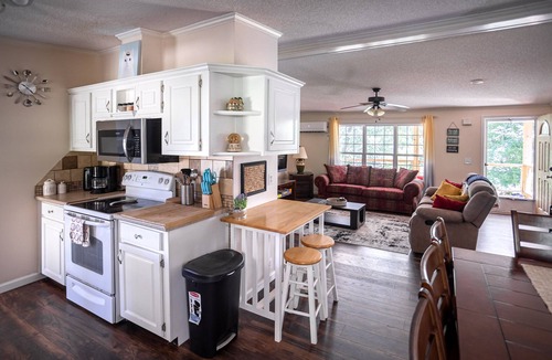 West Canton House | Countryside Mountain house with awesome views