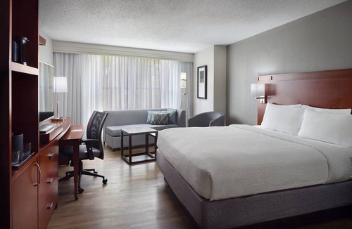 Downtown Decatur Hotel | Courtyard Atlanta Decatur Downtown/Emory