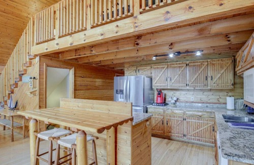 Vonore Cabin | Cove Life Cabin on the Lake!