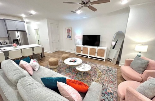 Starkville House | Cowbell Cottage ~ New construction luxury townhome, pet friendly!