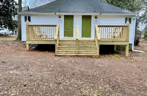 Church Street Apartment | Cozy 2/1 Duplex 10 min from ATL Airport- Unit A