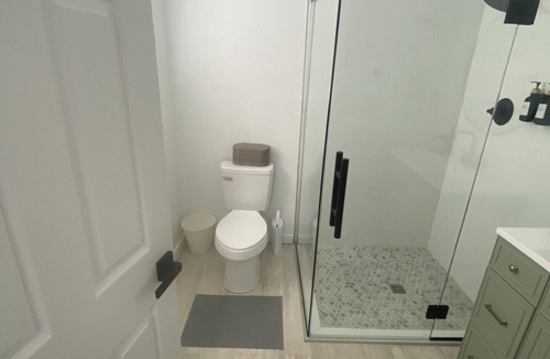 Warner Robins Apartment | Cozy 2-bedroom apartment in welcoming Warner Robins with WiFi, AC