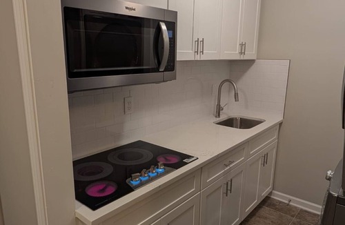 Conley House | Cozy 3BR 1BA Basement