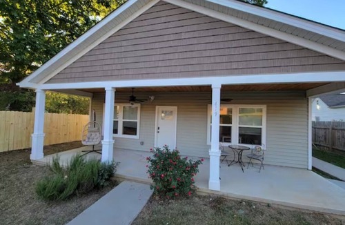 Knoxville House | Cozy 3br/2bath 5 mins to downtown