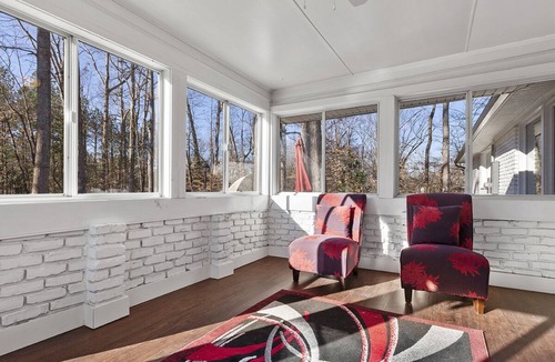 Sandy Springs House | Cozy 5BR home in Sandy Springs