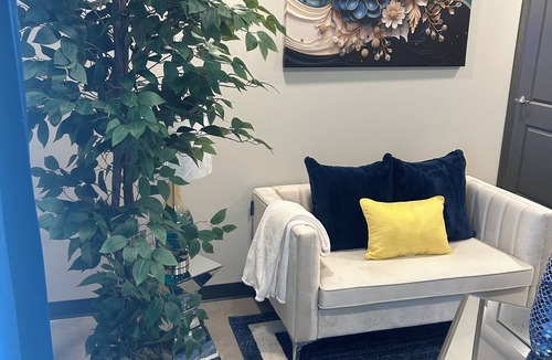 Five Points South Apartment | Cozy and Clean 1 Bedroom Apt centrally located in Downtown Birmingham, Near UAB