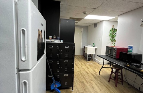 East Memphis Hostel | Cozy Bears Bunkers