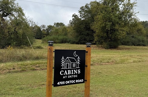 Starkville Cabin | Cozy cabin in Starkville