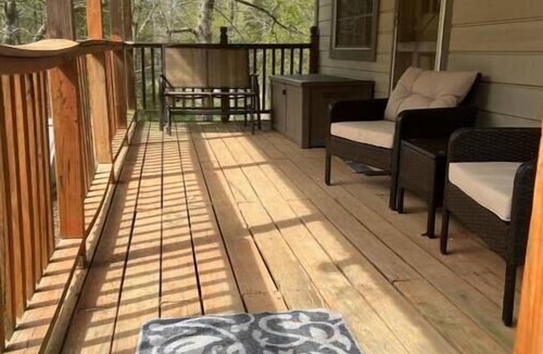 Mount Ida Cabin | COZY CABIN