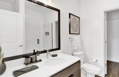 Avondale Apartment | Cozy Flat with Pool, Gym, and Stunning City Views