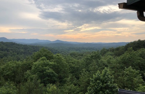 Foxfire Estates Cabin | Cozy Getaway Long Range View Paved Access Minutes To Downtown Blue Ridge Hot Tub