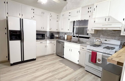 Lawrenceville House | Cozy Home in Lawrenceville