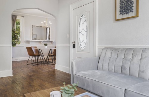 Montgomery House | Cozy Home Near DT, AFB, and ASU!