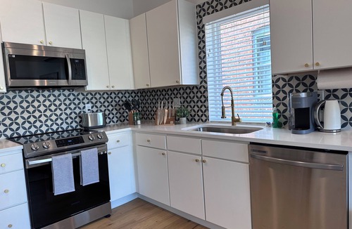 St. Elmo Improvement League Condo | Cozy Mountain Basecamp on the Riverwalk, w/Rooftop Deck