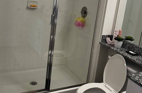 Atlantic Station Area Apartment | Cozy One Bedroom Oasis Steps away from Atlantic Station