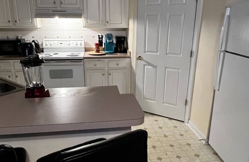 Austell Apartment | Cozy pace to call home ,short and long stays welcome. Long stays are discounted